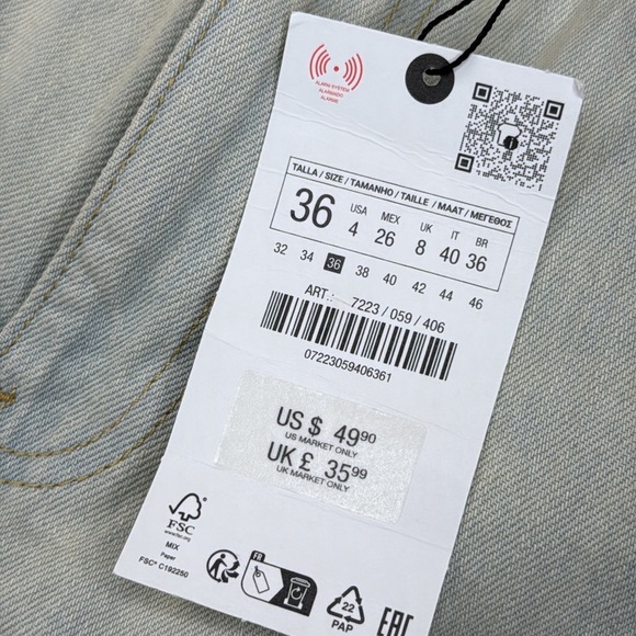 Zara | The High Rise Wide Leg Jean in Bleached Indigo, Size 4, NWT - Picture 3 of 10